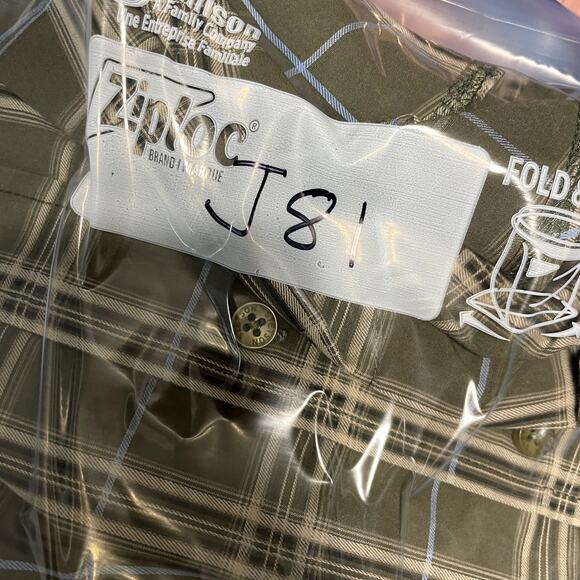 Stetson Men's Plaid Button-Up Shirt Contrasting Cuff and Collar Trim - Size L - Picture 10 of 10